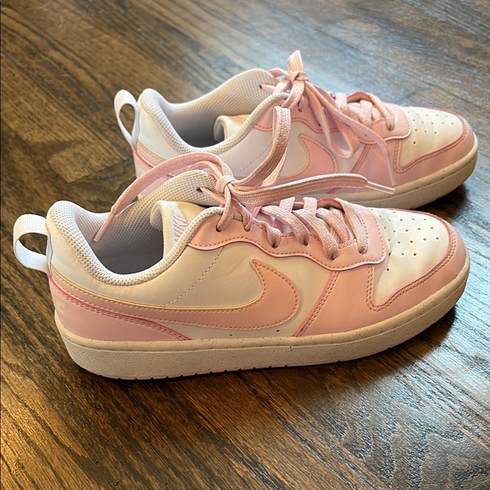 Nike Court Borough Low Recraft Sneakers - Size 6Y/Women’s 7.5 - Picture 7 of 7